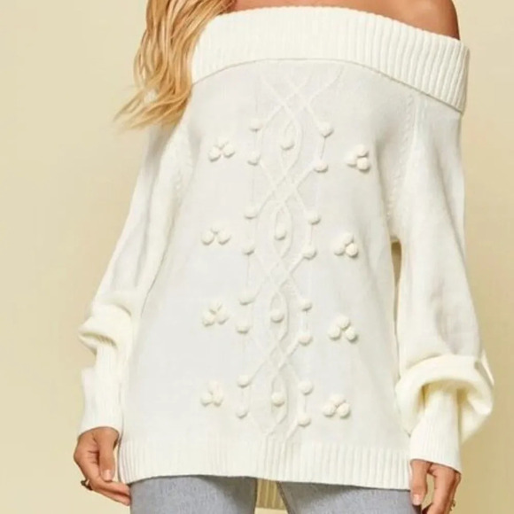 Off-the-Shoulder Sweater - Andree by Unit - Size Large - Picture 1 of 5